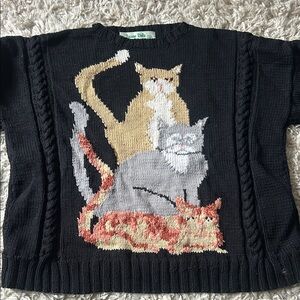 Vintage 1980s Susan Vale hand knit pullover crewneck sweater.